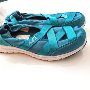 Vacation! Ultra Comfort Slip on Sneakers